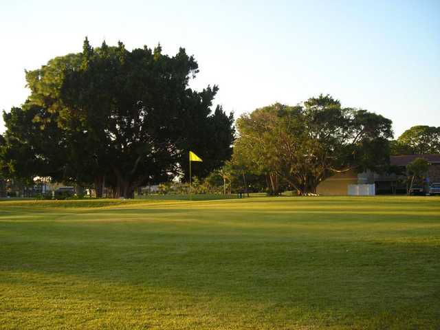 Fountain Lakes Community Golf Course - photo 2