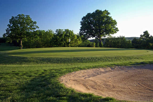 Holiday Island Country Club - photo 3