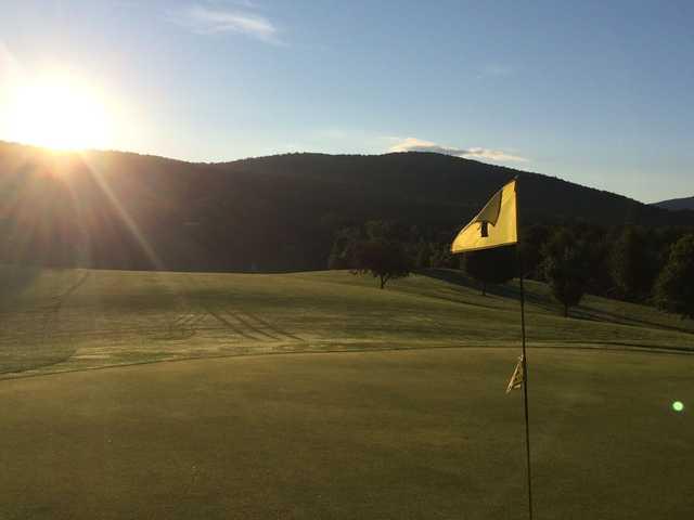 Cedar Knoll Country Club - photo 3