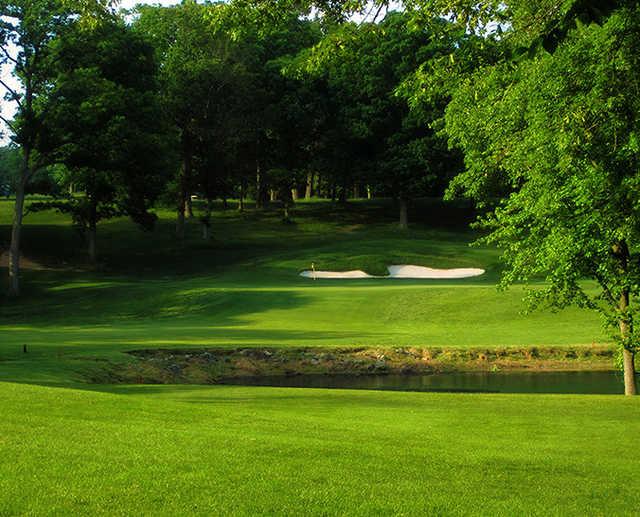 University of Maryland Golf Course - photo 2