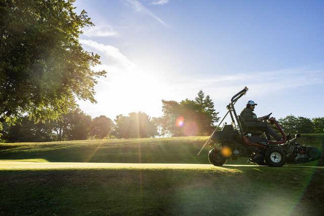 North Downs Golf Club - photo 5
