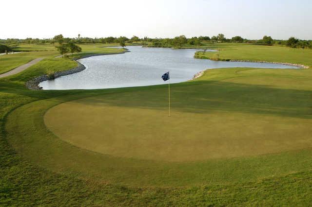 Palm View Golf Course - photo 2