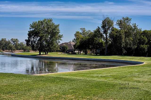 Shoreline Golf Course - photo 2