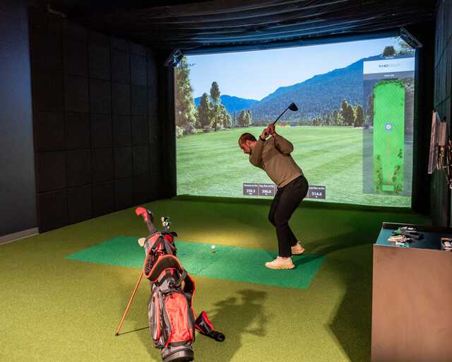 Birdie's Links and Drinks
