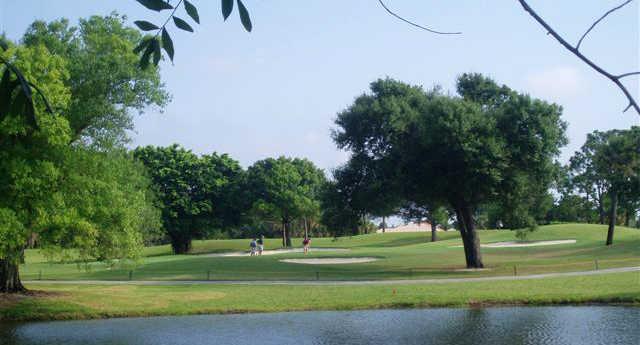 Meadowood Golf and Tennis Club - photo 4