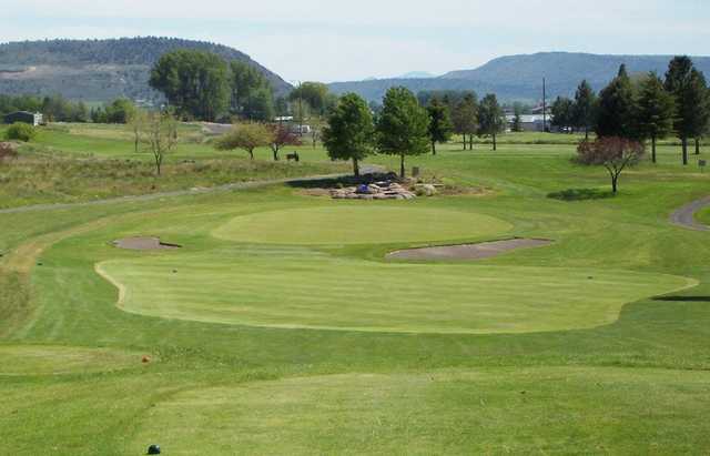 Shield Crest Golf Course - photo 3