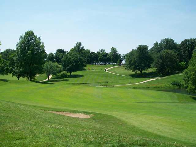 Sunset Hills Country Club