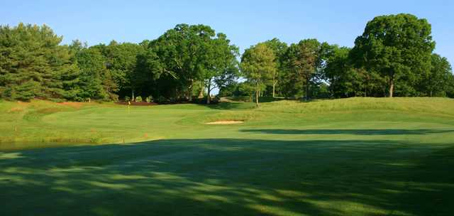 Sharon Country Club