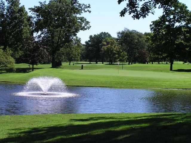 Westbrook Country Club - photo 2