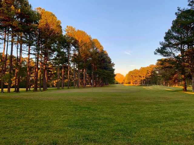 Hunter Pope Country Club - photo 2