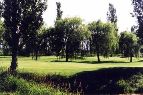 Surrey Golf Club 9 Hole - photo 2