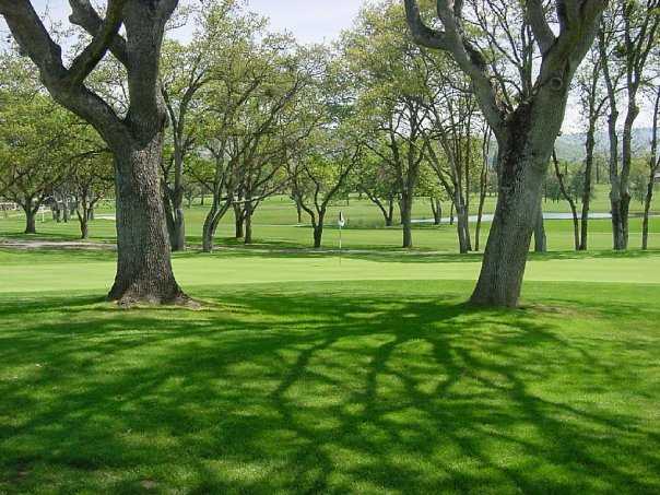 Rogue Valley Country Club - photo 2