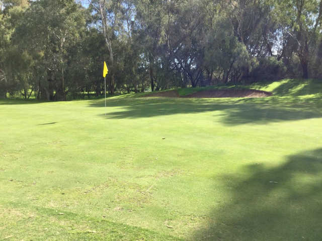 Little Para Golf Course - photo 3
