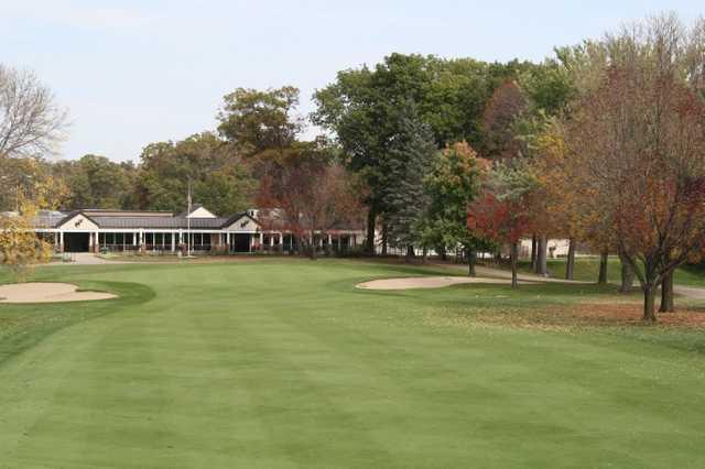 Oakwood Country Club - photo 1