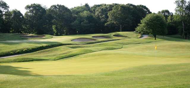 South Shore Country Club
