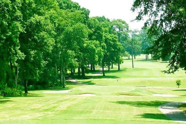 Woodward Golf & Country Club - photo 3