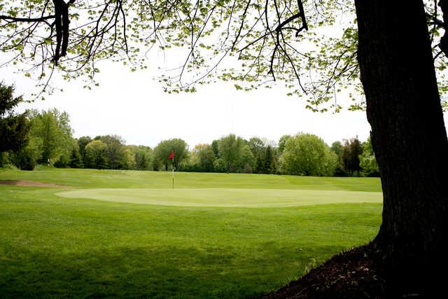 Napanee Golf & Country Club - photo 2