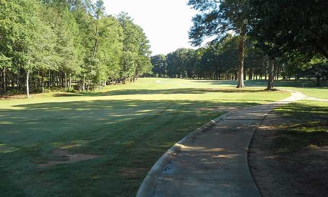 Hickory Hill Golf Course - photo 3
