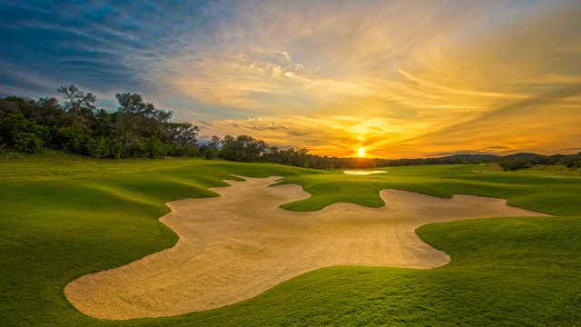 Kissing Tree Golf Club - photo 4