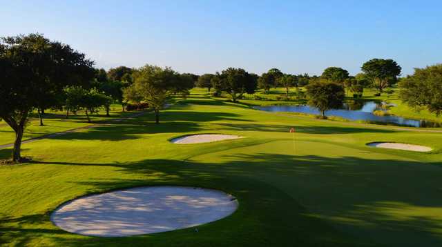 Village Golf Club - photo 2