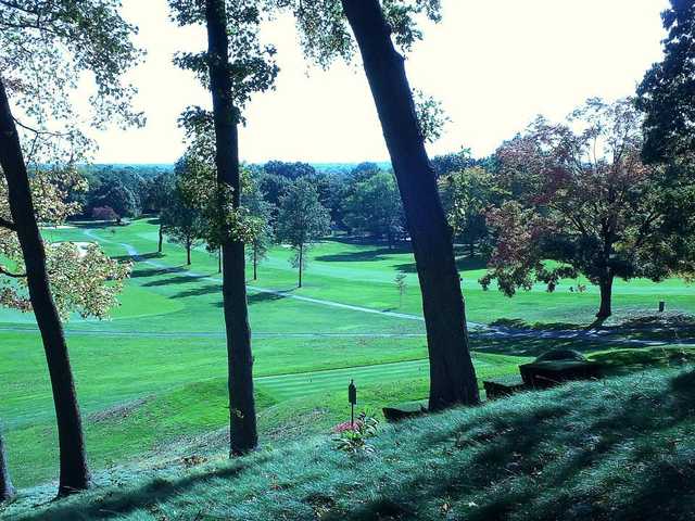 Towers Country Club - photo 4
