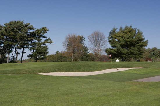 North Hill Country Club - photo 3