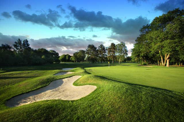 Kingswood Golf & Country Club