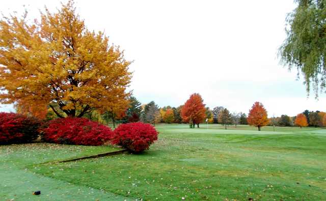 Lincoln Golf Course - photo 2