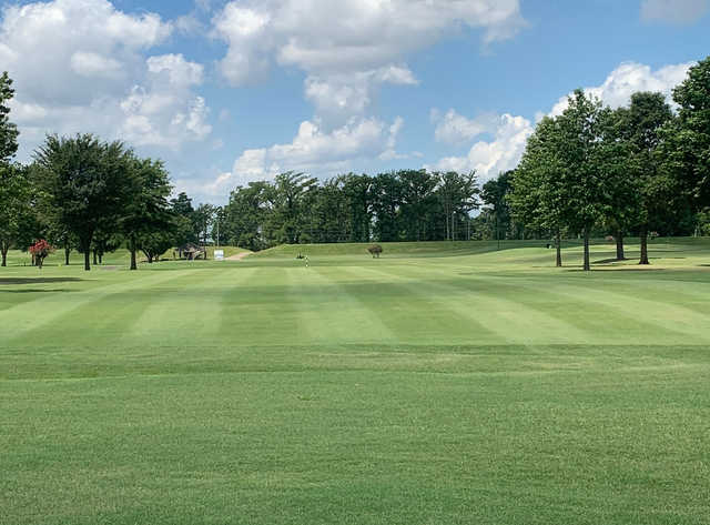 Newport Country Club - photo 2