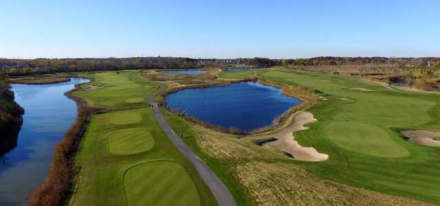 White Hawk Country Club - photo 3
