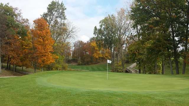 Pond-A-River Golf Club - photo 3