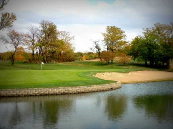 Mozingo Lake Golf Course - photo 4