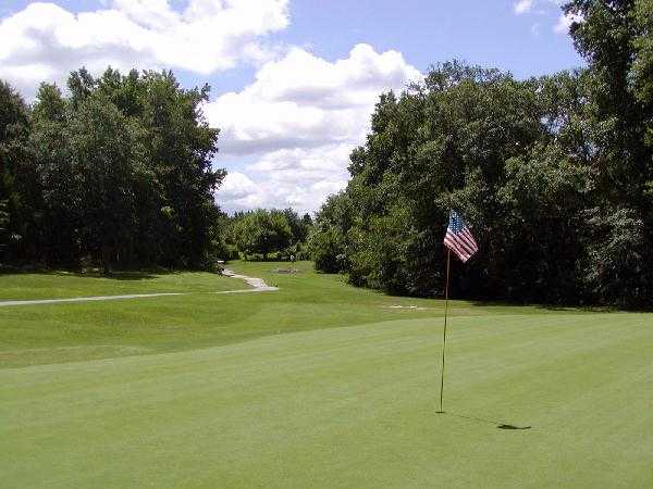 Pinetuck Golf Club - photo 2