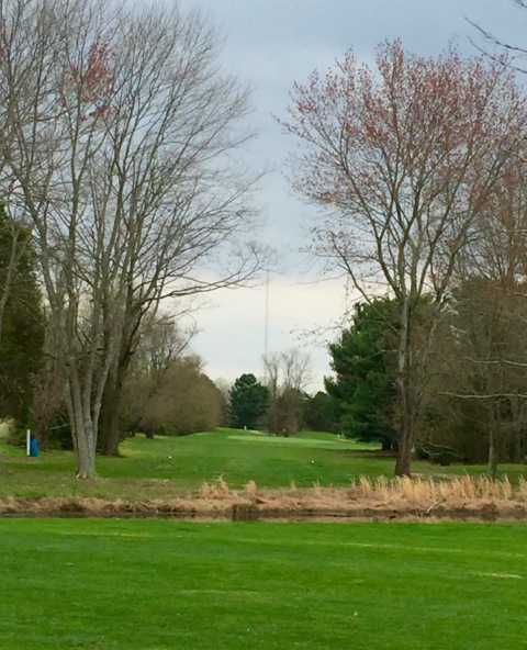 Beckett Country Club - photo 2