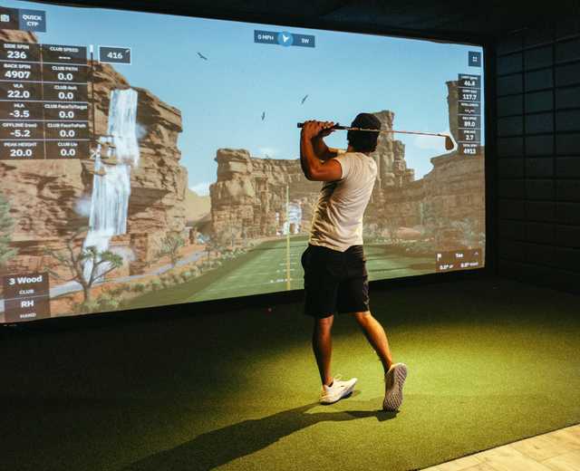 SwingEasy Golf Club
