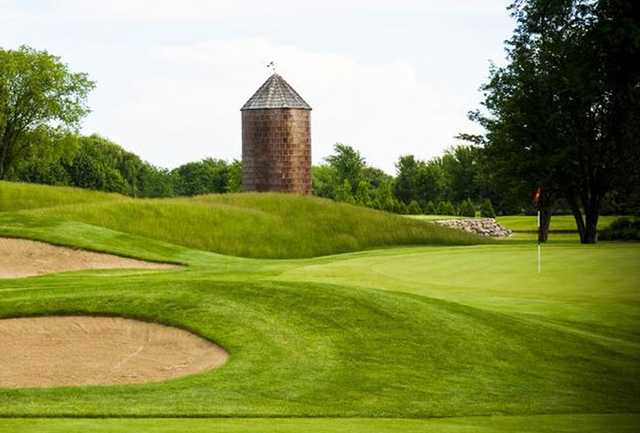 North Shore Country Club - photo 2