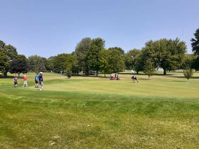 Sunrise Pointe Golf Course - photo 1