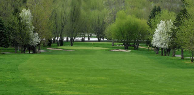 Four Seasons Golf Club - photo 4