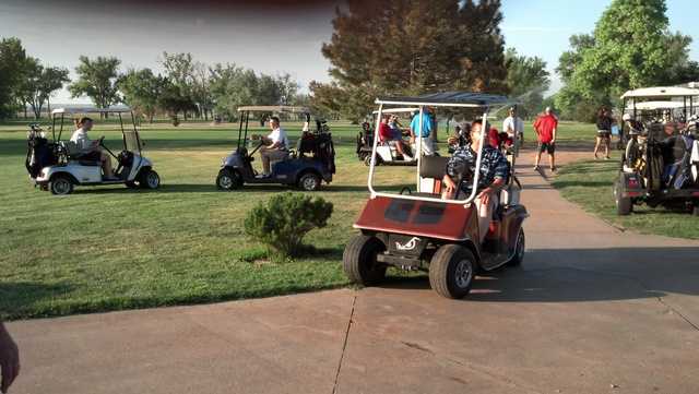 Lakin Country Club - photo 2
