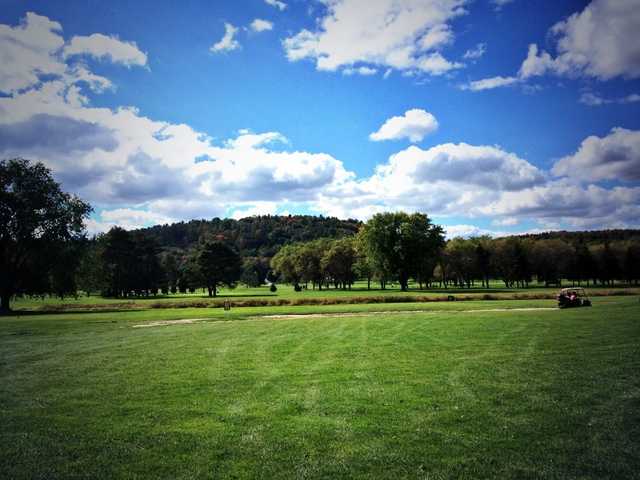 Genegantslet Golf Club - photo 2