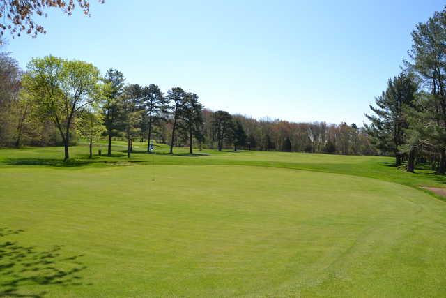 West Warwick Country Club - photo 2