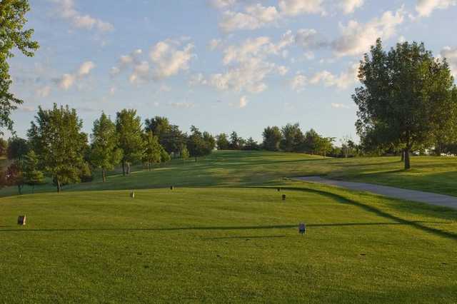 Kearney Country Club - photo 2
