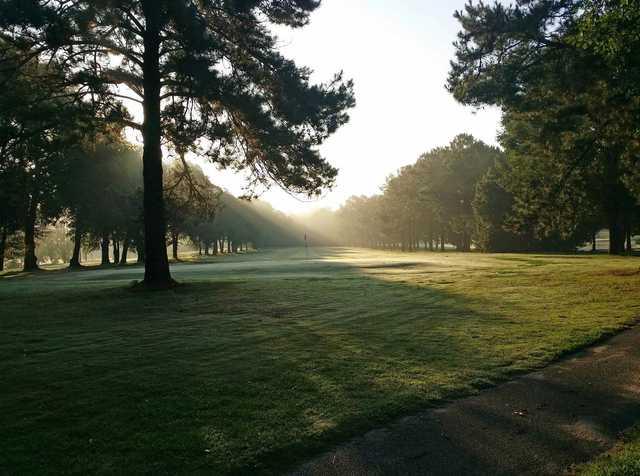 Willow Lake Golf Club - photo 1