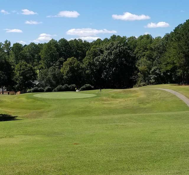 Dogwood Valley Golf Course - photo 1