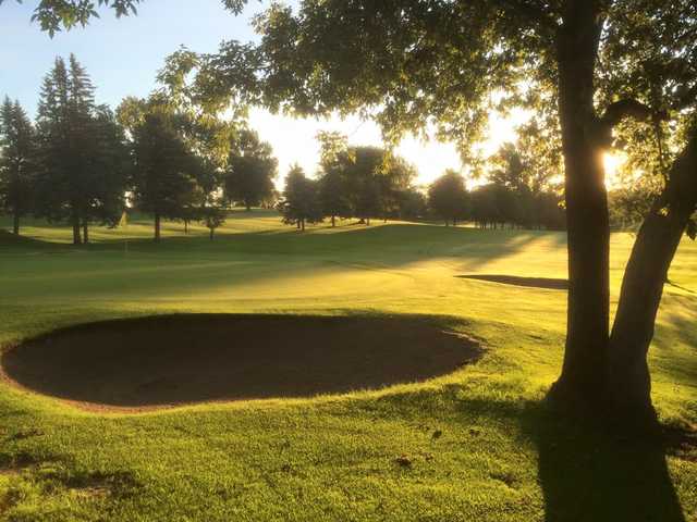 Detroit Country Club - photo 1