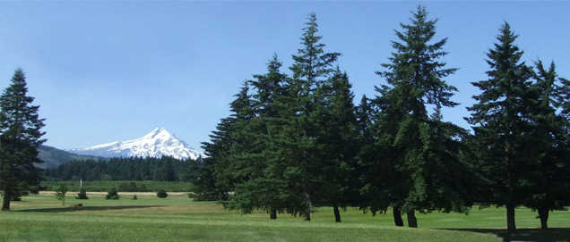 Hood River Golf Course - photo 2