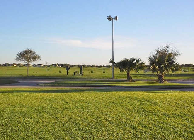 Los Lagos Golf Club - photo 2