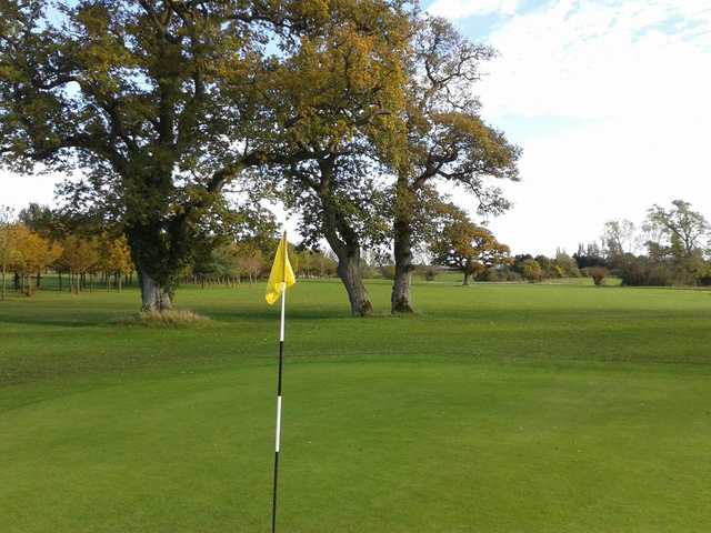 Wheathill Golf Club - photo 2