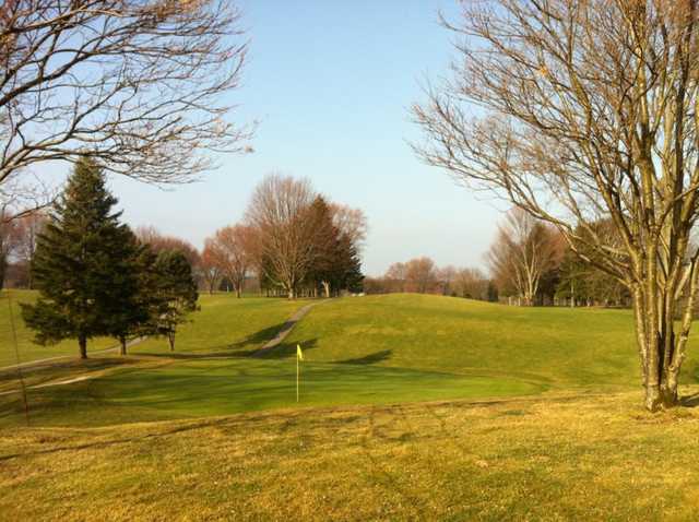 East Aurora Country Club - photo 2