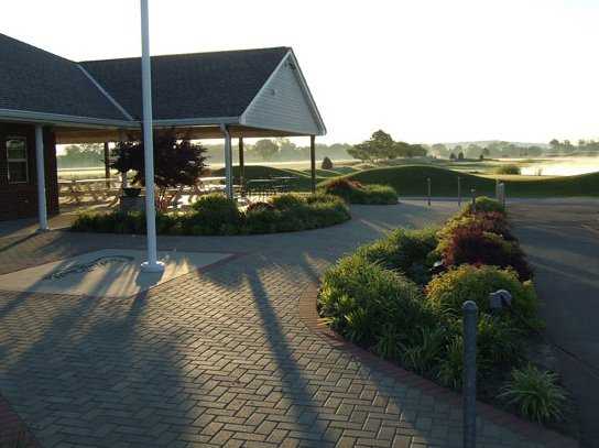 Circling Hills Golf Course - photo 2